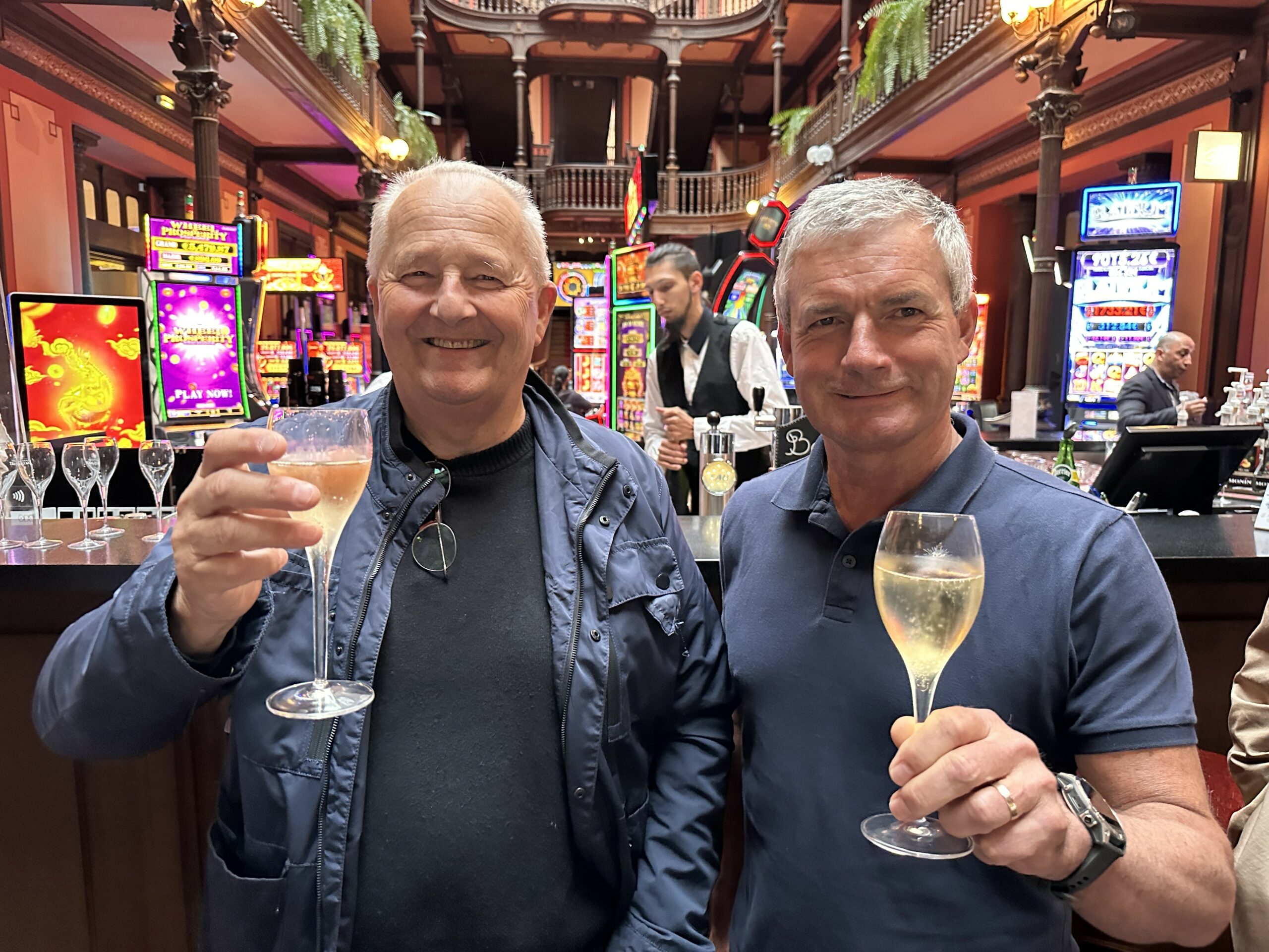 Christian Pouyanne et Remy Caulier - toast a la nouvelle presidence ABA